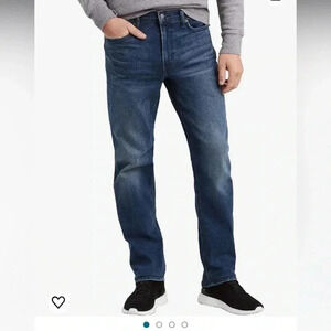 Levi’s 541 Athletic Tapered Dark Wash Jeans Size  46x32